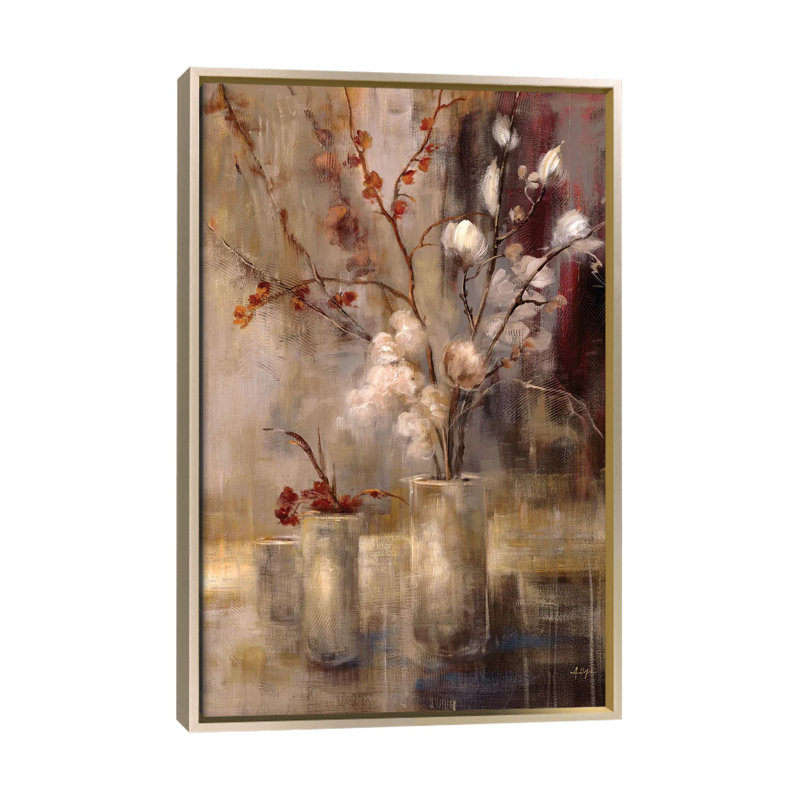 Impression florale argentée par Simon Addyman, Toile encadrée champagne, H 26 po x l 18 po x P 1,5 po