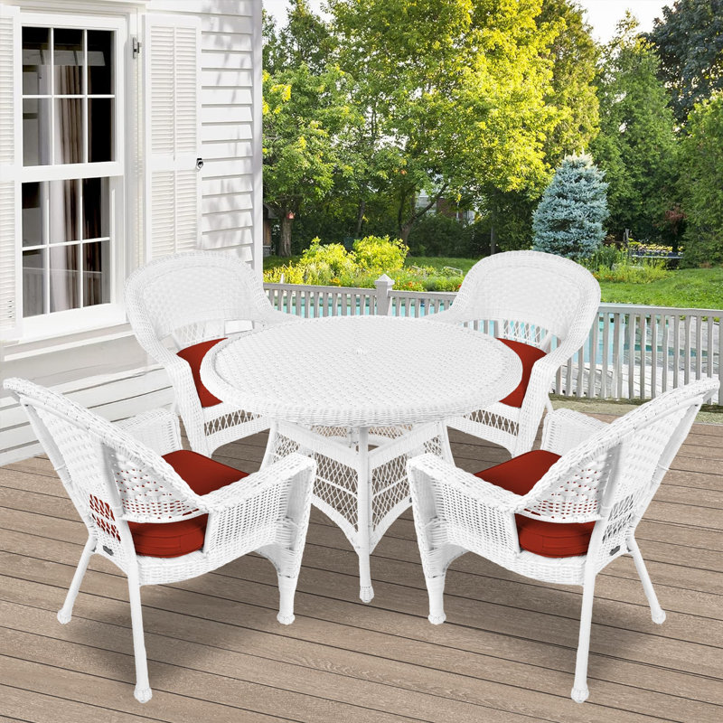 4 - Person Patio Dining Set with Round Table , Cushions Included, White, Red