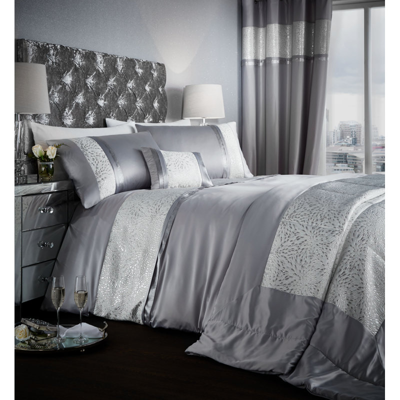 Luxor Jacquard Cushion, Silver