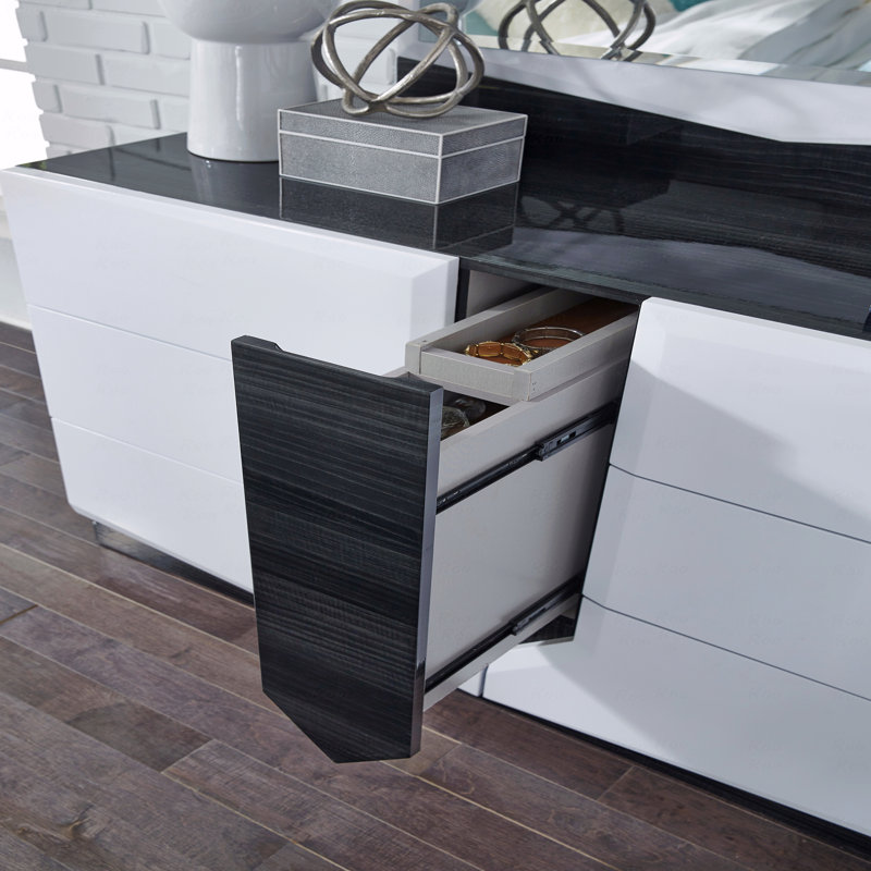 Commode Hg