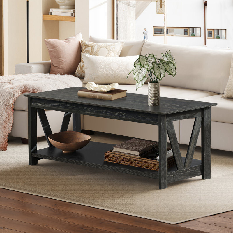 Table basse de style ferme Eoghan avec tablette de rangement, table basse carrée rustique en bois avec piètement en V pour salon