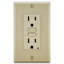 Ensemble de 3 prises de courant de 15 à 125 Volts pour prise de courant de 15 ampères SmartLock Pro Leviton-37190761