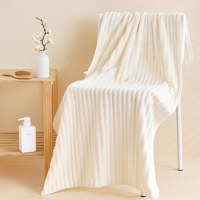 Bath Towels Velvet Vertical Stripe Adult Large Bath Towel Absorbent Drying Home Wrap Couple Bath Towel