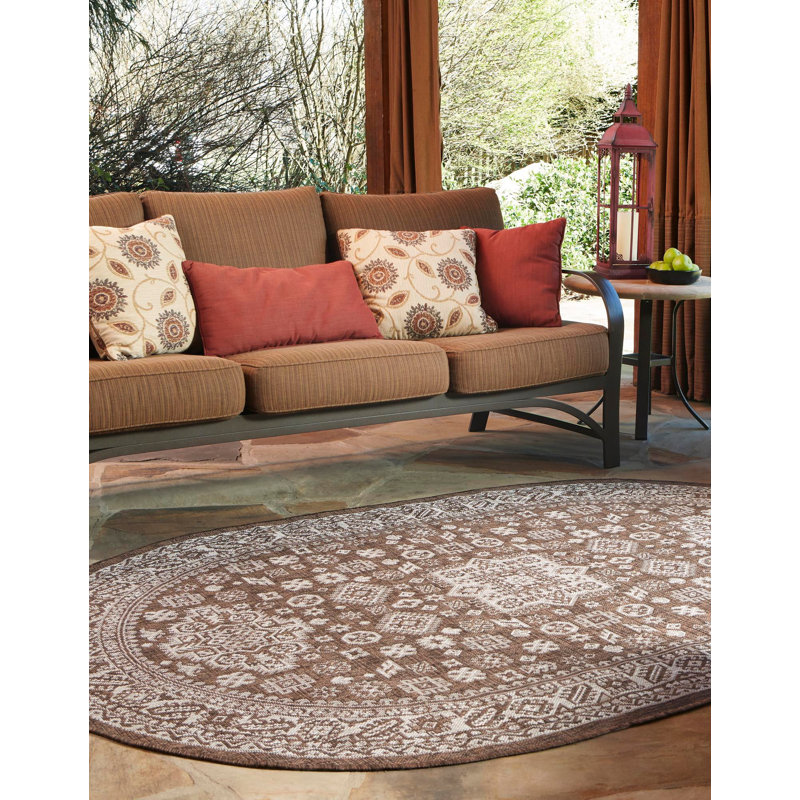 Danera Geometric Indoor / Outdoor Rug, Oval 5'3" x 8'