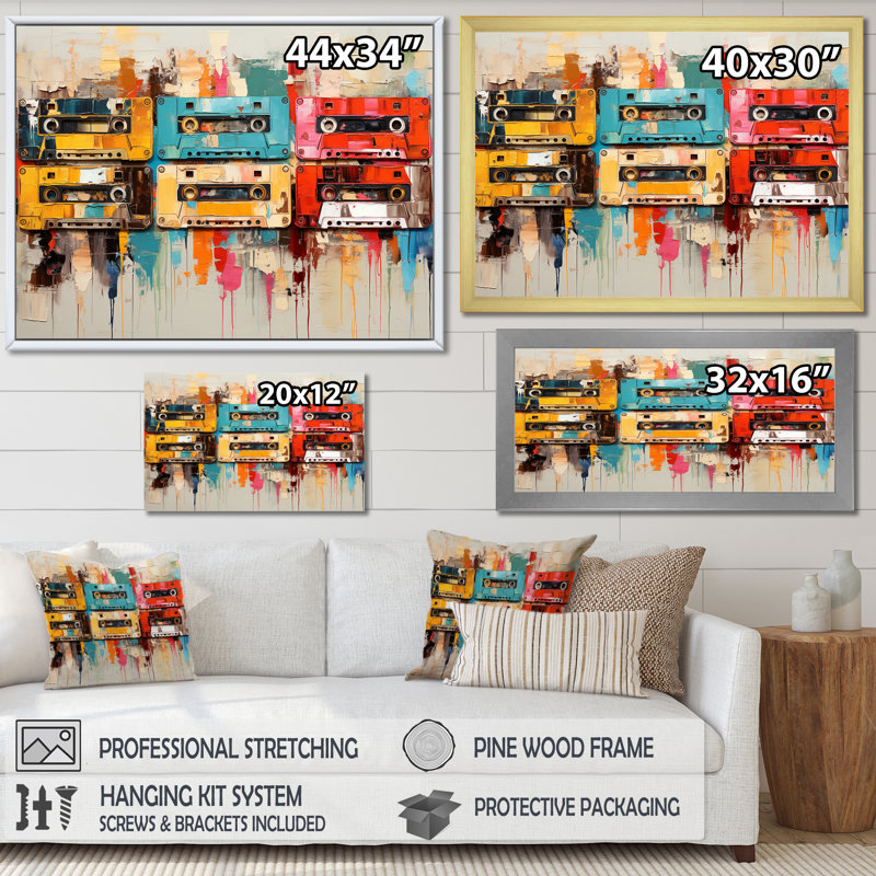Popart Cassette Tapes Nostalgy I sur impression sur toile, H 24 po x l 32 po x P 1 po, Cadre flottant doré