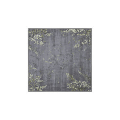 Tapis gris soyeux et moelleux
