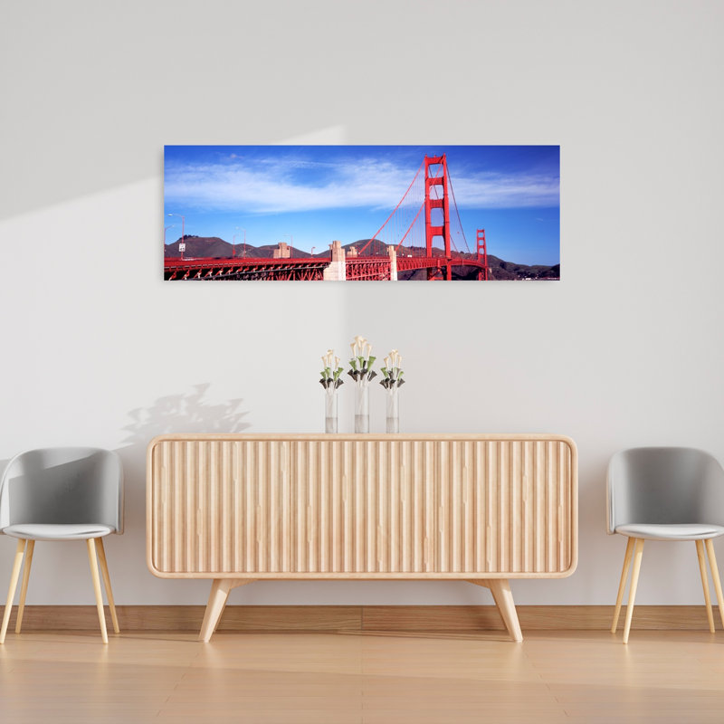 Pont suspendu à travers une baie, pont Golden Gate, baie de San Francisco, San Francisco, Californie, États-Unis, architecture moderne abstraite, art mural