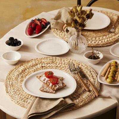Ensemble de petit-déjeuner élégant 26 pièces, 100% porcelaine | Comprend 6 assiettes de service (8,5 x 8,5 po), 6 tasses à thé, 6 assiettes à soucoupe (4,7 x 4,7 x 0,8 po), 2 assiettes (7,5 x 4,6 po), 2 assiettes à fromage (5,9 po), 4 bols (3,3 po