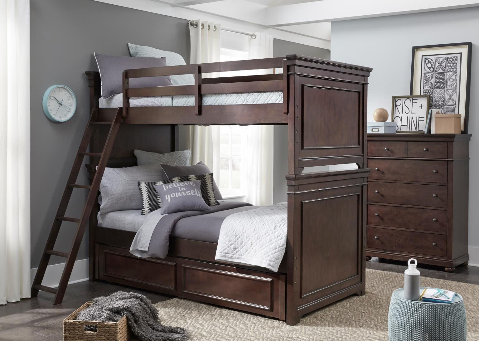 Jayden 5-Drawer Chest, Brown