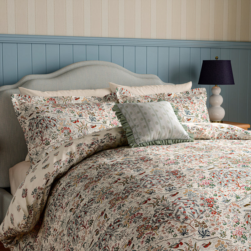 Sanderson x National Trust Moat Birds Cotton Floral Duvet Cover Set, King  Duvet Cover + 2 Pillowcases