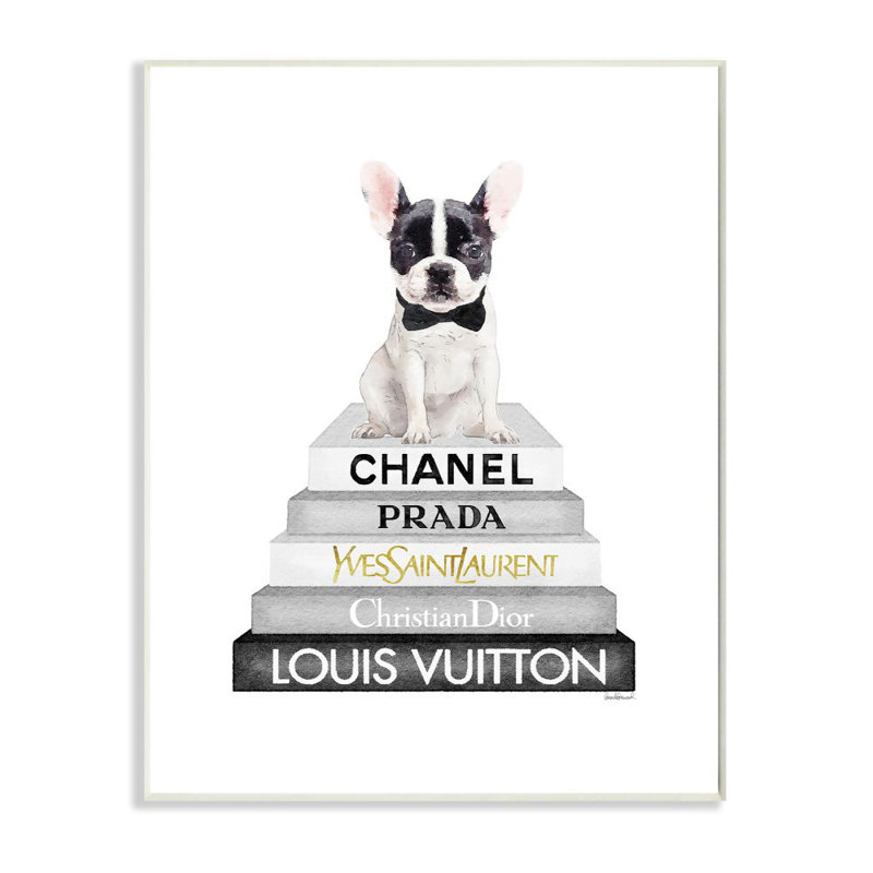 Mignon chiot bouledogue français assis sur une bibliothèque Glam par Amanda Greenwood - impression d'art graphique