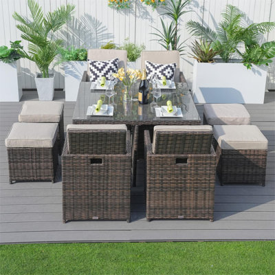 Square 8 - Person 49.2'' Patio Dining Set With Cushions