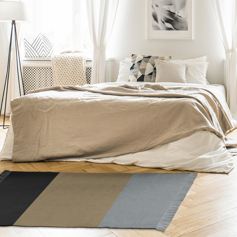 Tapis noir NHS National Hockey Stripes, Oui