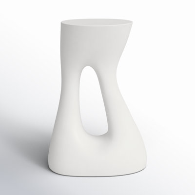 Cointreau 15'' Concrete Outdoor Side Table