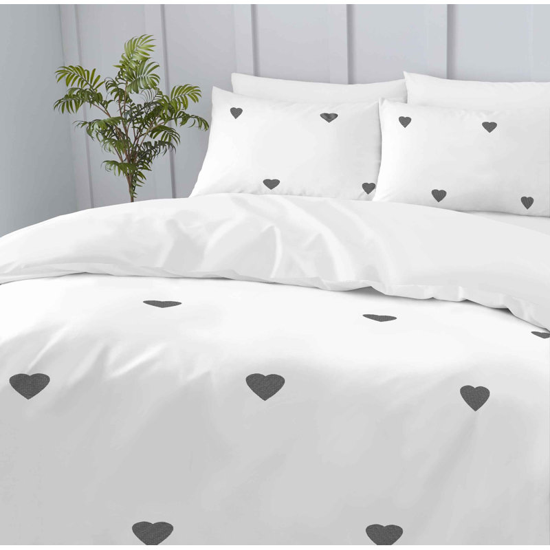 Premium Polycotton Embroidered Duvet Cover Set with Pillowcases Easy Care Soft Breathable Bedding for Cosy Comfort Living