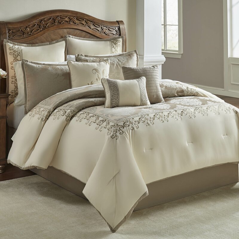 Fleur De Lis Living Tardiff Hillcrest Comforter Set & Reviews | Wayfair