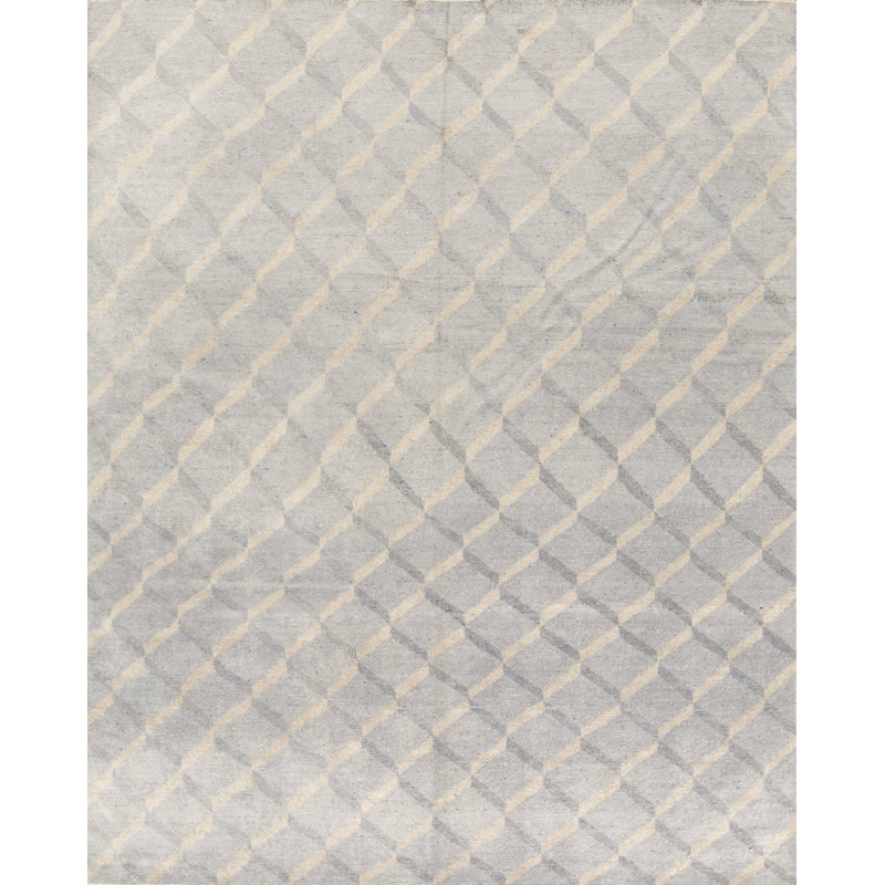 Geometric Area Rug in Gray