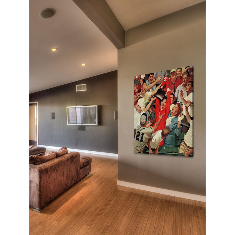 «Grandma Catches Fly Ball» par Richard Sargent, reproduction sur toile tendue, H 48 po x l 40 po x P 1,5 po