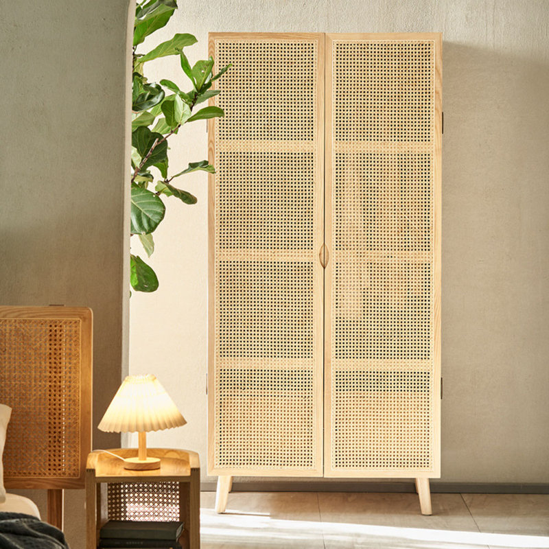 Armoire de rangement en rotin