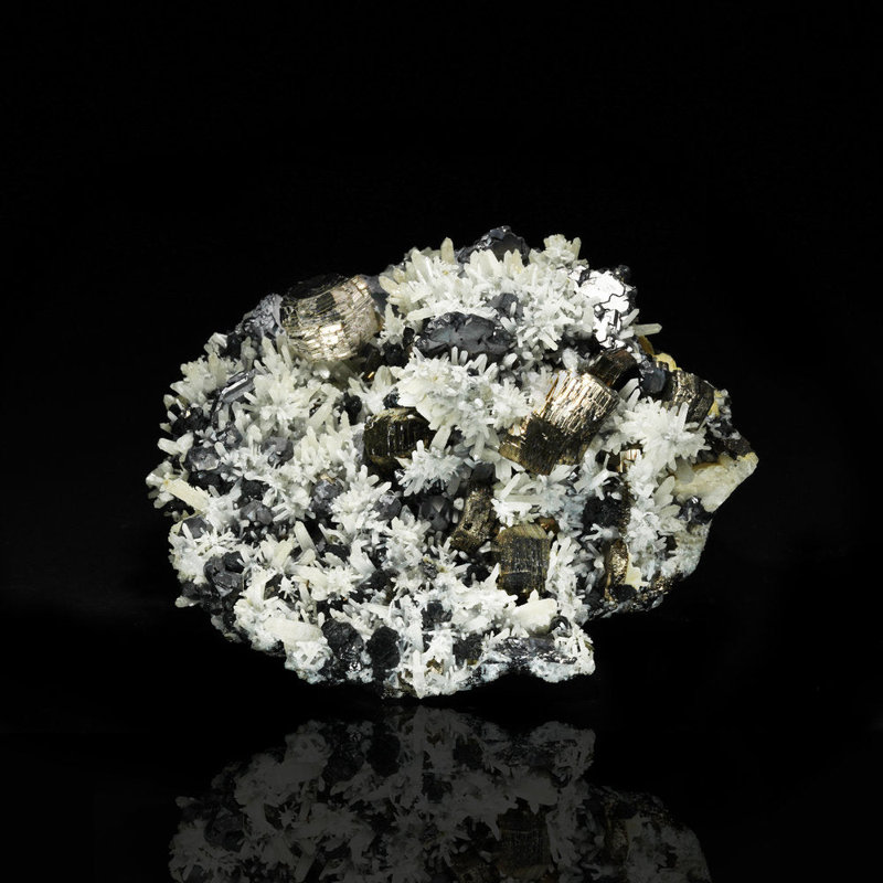 Pyrhotite, galène et quartz