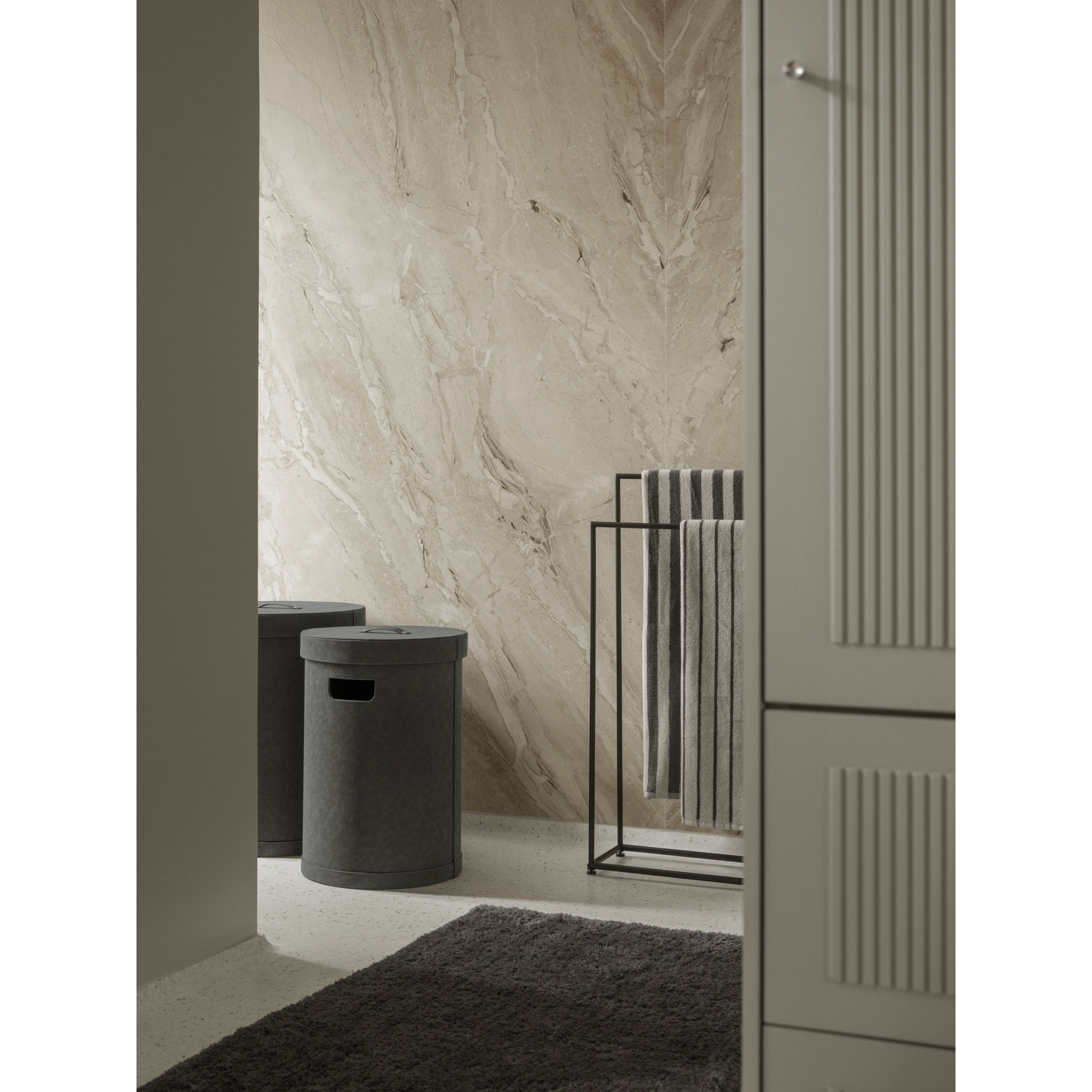 SAHLA Leather / Faux Leather Storage Bin, 71.2, Gray