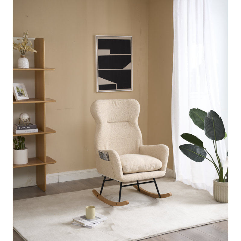 Chaise berçante rembourrée Keta