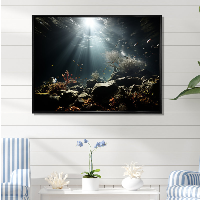 «Deep Sea Diving révèle une beauté naturelle sur toile», H 34 po x l 44 po x P 1,5 po, Cadre flottant noir