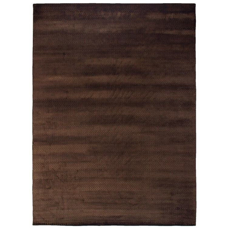Chevron Area Rug in Chocolate
