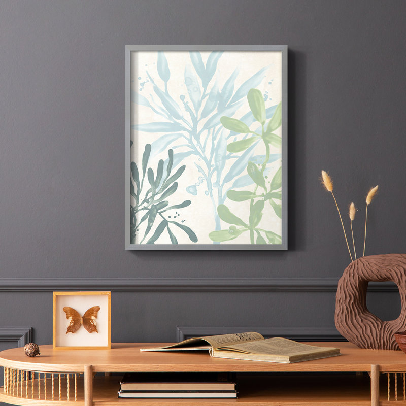 «Swaying Seagrass III», reproduction encadrée - bois massif, Gris, H 10 po x l 8 po