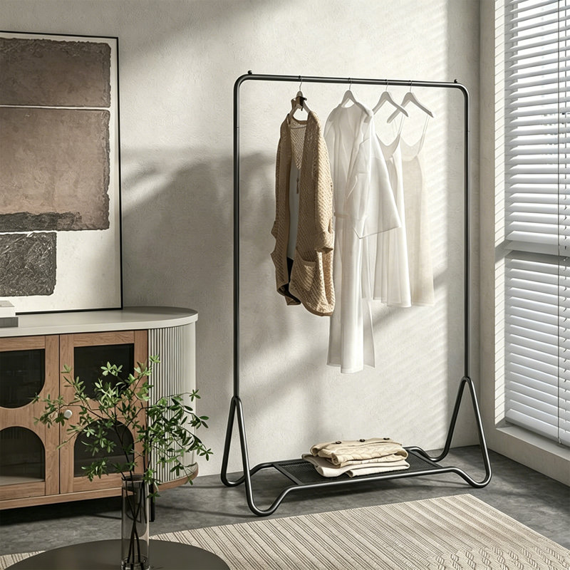 Alma, Black