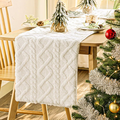 Chemin de table de Noël: chemin de table en fausse fourrure avec motif texturé à losanges croisés, chemins de table campagnard crème, chemin de table moelleux blanc cassé pour la table, décorations de table de Noël pour la fête à la maison