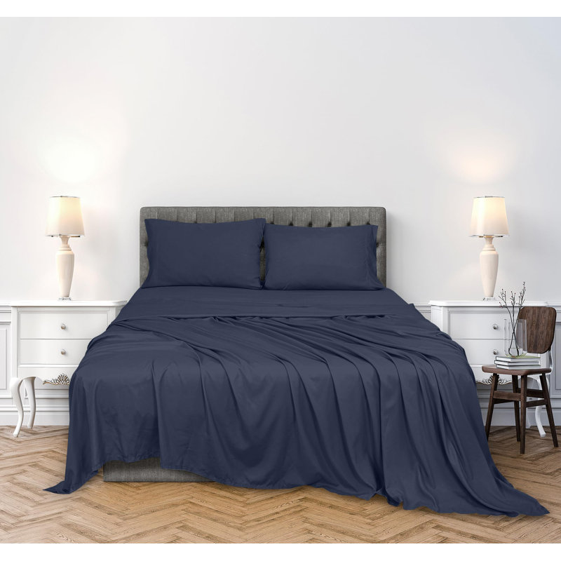 Royale Linens 300 Thread Count 100% Long Staple Combed Cotton Sheet Set - 4 Piece Bed Sheets - 1 Fitted, 1 Flat & 2 Pillow cases - Soft Cool & Crisp Sheet Set