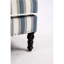 Fauteuil rembourré en lin rayé bleu et blanc pour le salon, design rétro avec garniture cloutée, fauteuil confortable