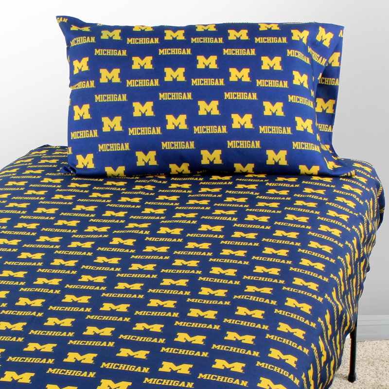 NCAA Sheet Set, Queen Sheet Set + Fitted Sheet + Pillowcase, Michigan