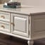 Table de bout American-108961633