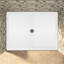 Base de douche rectangulaire en alcôve en acrylique l 54 po x P 36 po avec plateau de douche rectangulaire à seuil simple blanc brillant avec drain central et jupe à 4 côtés