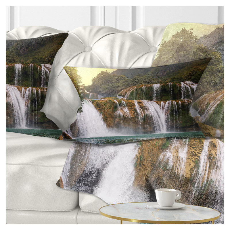 Coussin lombaire paysage magnifique cascade du Vietnam