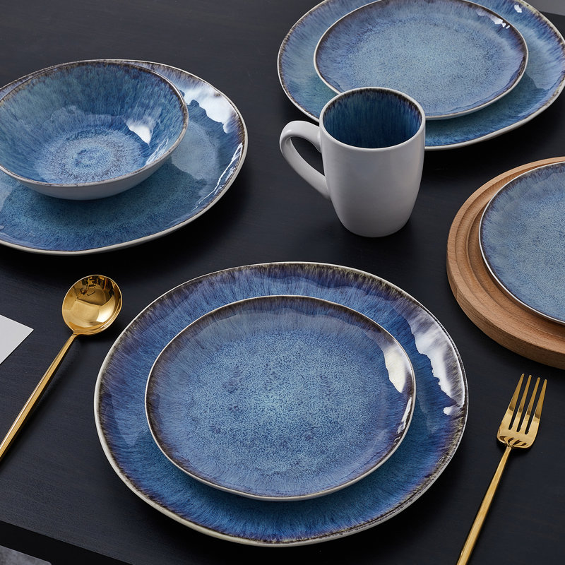 Romy 16-Piece Dinnerware Set, Blue
