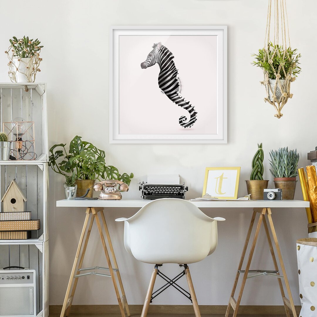 Picture With Frame - Jonas Loose - Seahorse With Zebra Stripe - Square 1:1 - B