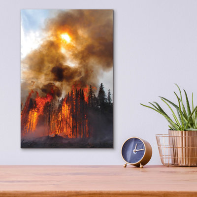 Art mural épique «Torches» par Thomas Haney, art mural en verre acrylique, 12 po x 16 po