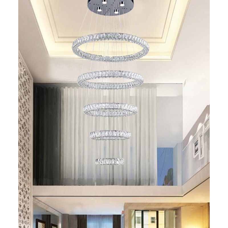 Lustre 9 lumières DEL à 5 niveaux à intensité variable avec détails en cristal transparent