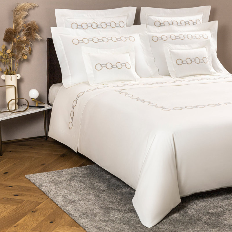 Links Embroidery Sheet Set