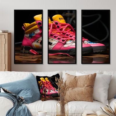 Espadrilles roses Urban Edge - art mural Balenciaga