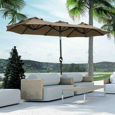 Grand parasol de marché extérieur de 9,5 pi avec bouton-poussoir et manivelle Outsunny