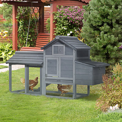 Poulailler durable et fonctionnel pour les poules heureuses