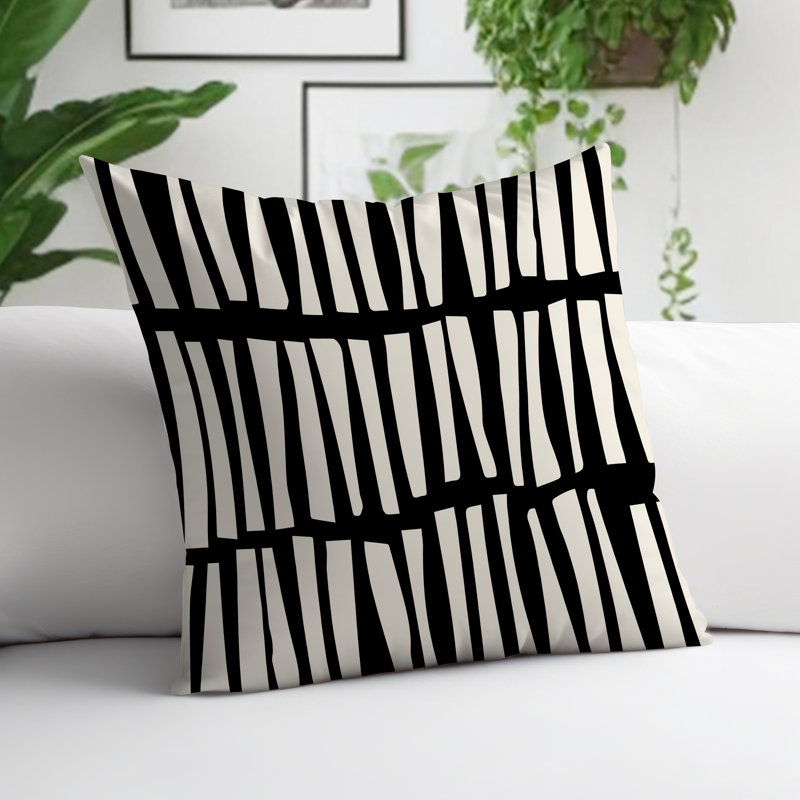 Coussin décoratif réversible Clayton, H 17 po x l 17 po, Noir / Blanc cassé