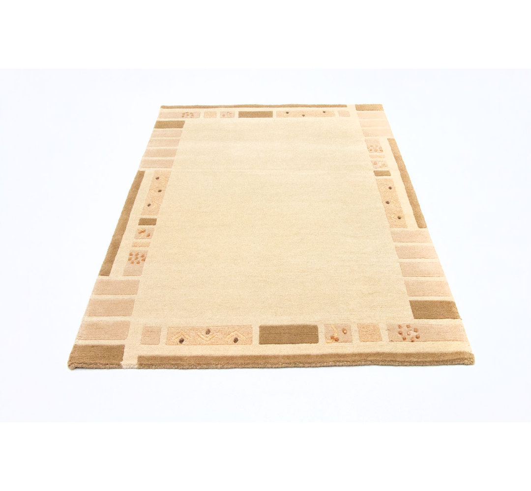 Zephyr Hand Hooked Beige Indoor/Outdoor Rug