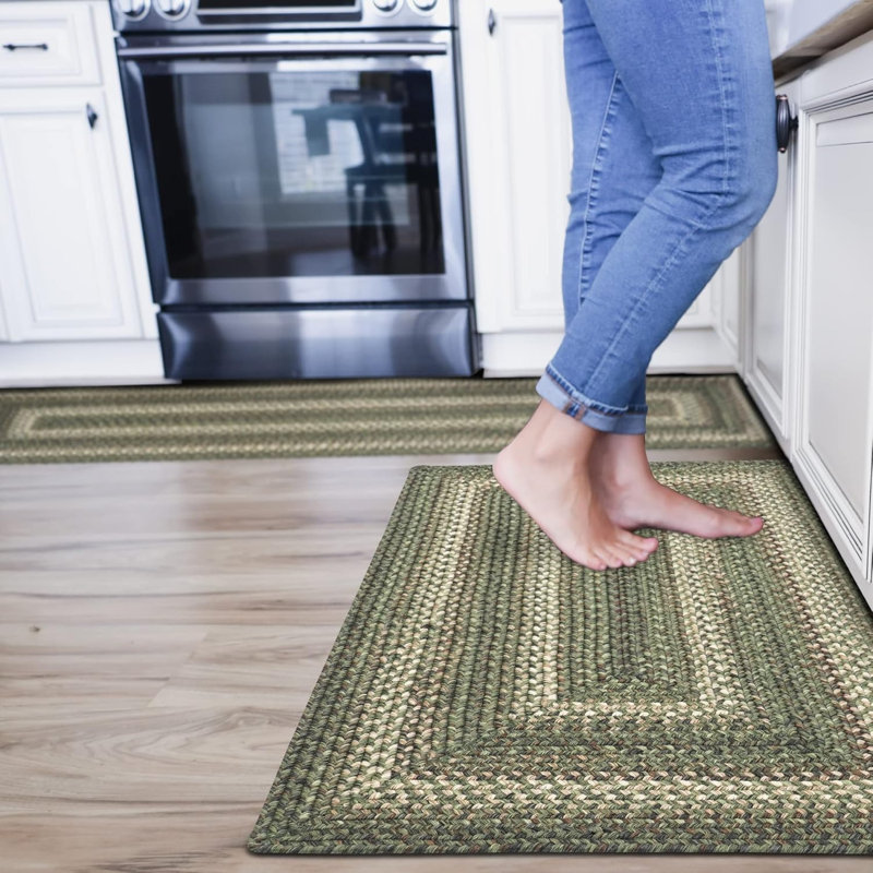 Cedar Ridge Ultra Durable Braided Rugs Braided Rug / Washable Indoor/Outdoor Rug, Rectangle 1'10" x 6'