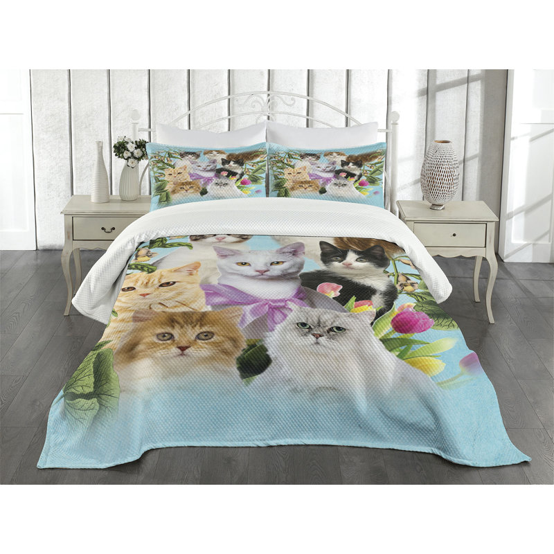 Queen White Quilted Cat Lover Bedspread Set
