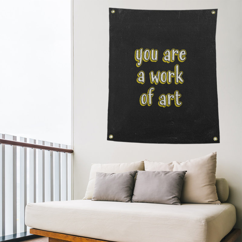 Tapisserie en polyester tableau noir quot, H 80 po x l 59 po, Jaune